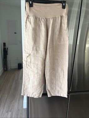 Women's Cropped Wide-Leg pull on cargo style pants in light nude blush/pink.